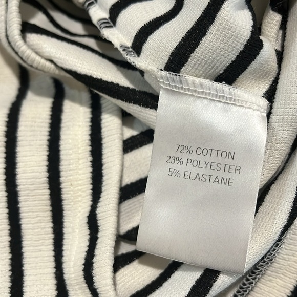 The Frankie Shop | Striped Adjustable Tie Back Knit Tank Top Size XS/S Classic - Picture 8 of 9